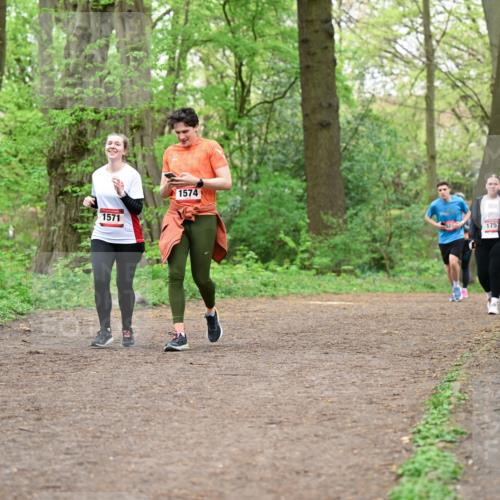 19.04.2026 - Hammer Lauf Dr. Thomas Lammeyer http://msf.ph/oto/9559592 19.04.2026 12:48:06 Laufen 1571, 1574, 1757 meine-sportfotos.de
