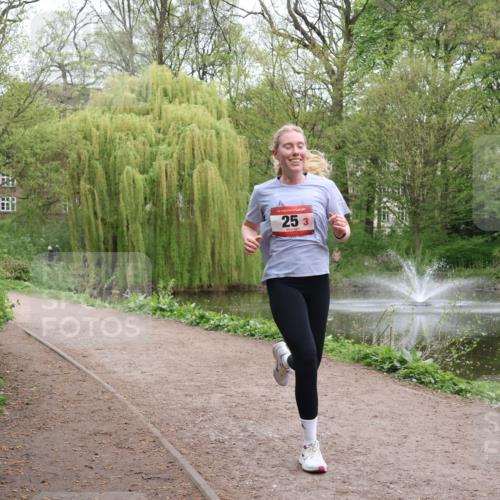 19.04.2026 - Hammer Lauf Lena Gebhardt http://msf.ph/oto/9559838 19.04.2026 12:18:46 Laufen 25, 3 meine-sportfotos.de