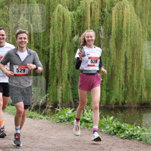 19.04.2026 - Hammer Lauf Lena Gebhardt http://msf.ph/oto/9559926 19.04.2026 12:26:32 Laufen 16, 5, 197, 198, 529, 16, 528 meine-sportfotos.de