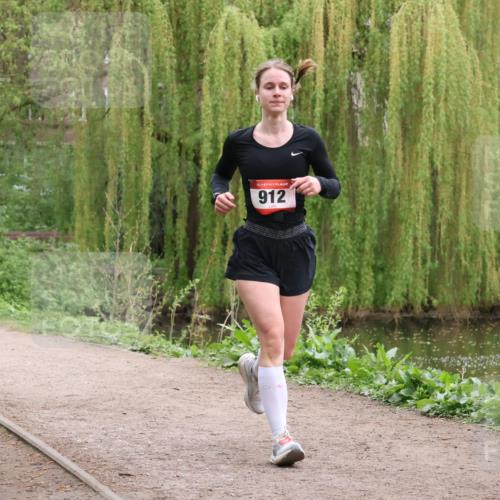 19.04.2026 - Hammer Lauf Lena Gebhardt http://msf.ph/oto/9559952 19.04.2026 12:27:20 Laufen 16, 912 meine-sportfotos.de