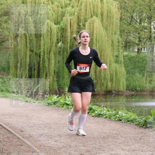 19.04.2026 - Hammer Lauf Lena Gebhardt http://msf.ph/oto/9559953 19.04.2026 12:27:21 Laufen 912 meine-sportfotos.de