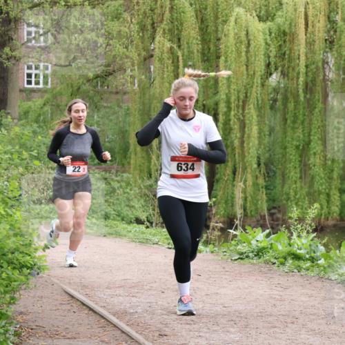 19.04.2026 - Hammer Lauf Lena Gebhardt http://msf.ph/oto/9559970 19.04.2026 12:28:51 Laufen 223, 16, 634 meine-sportfotos.de