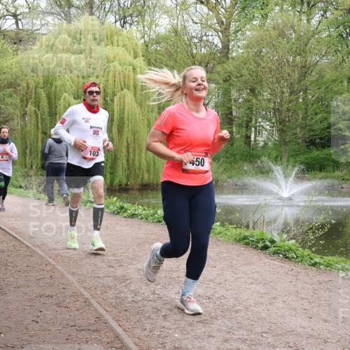 19.04.2026 - Hammer Lauf Lena Gebhardt http://msf.ph/oto/9559994 19.04.2026 12:29:27 Laufen 141, 103, 450 meine-sportfotos.de