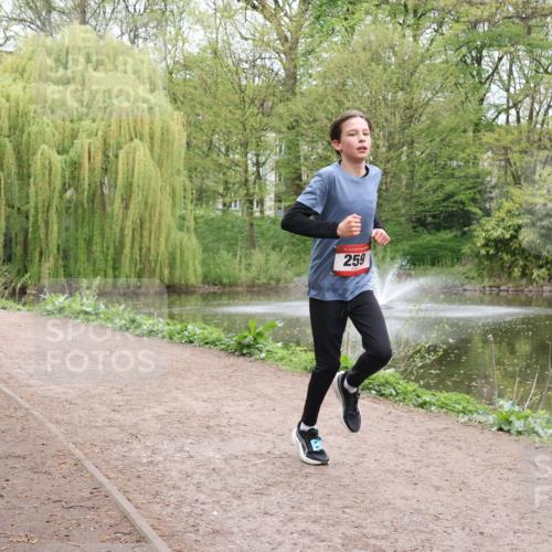 19.04.2026 - Hammer Lauf Lena Gebhardt http://msf.ph/oto/9560140 19.04.2026 12:34:25 Laufen 259 meine-sportfotos.de