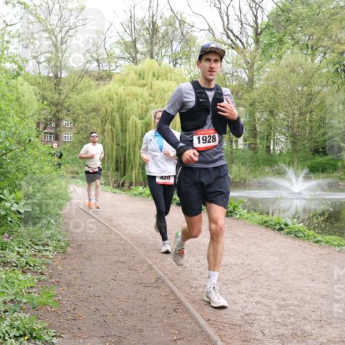 19.04.2026 - Hammer Lauf Lena Gebhardt http://msf.ph/oto/9560324 19.04.2026 12:37:29 Laufen 420, 1928 meine-sportfotos.de