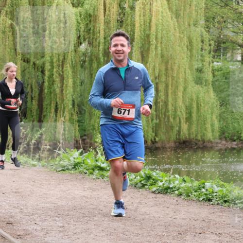 19.04.2026 - Hammer Lauf Lena Gebhardt http://msf.ph/oto/9560504 19.04.2026 12:40:09 Laufen 882, 1505, 38, 671 meine-sportfotos.de