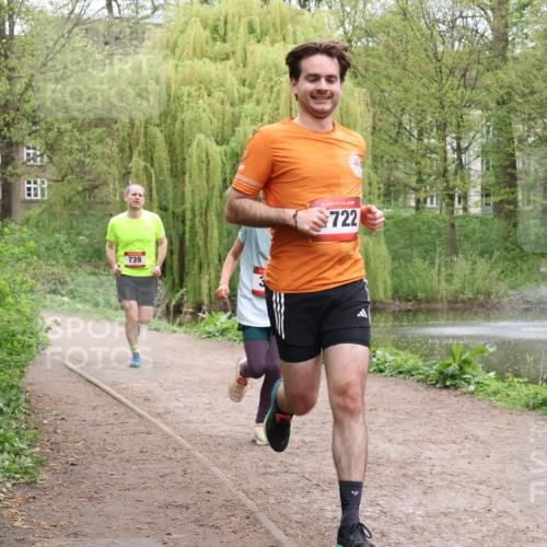 19.04.2026 - Hammer Lauf Lena Gebhardt http://msf.ph/oto/9560525 19.04.2026 12:40:19 Laufen 739, 722 meine-sportfotos.de
