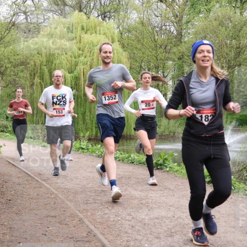 19.04.2026 - Hammer Lauf Lena Gebhardt http://msf.ph/oto/9560540 19.04.2026 12:40:27 Laufen 1352, 204, 1253, 153, 182 meine-sportfotos.de