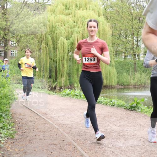 19.04.2026 - Hammer Lauf Lena Gebhardt http://msf.ph/oto/9560546 19.04.2026 12:40:29 Laufen 1689, 16, 1253, 18 meine-sportfotos.de