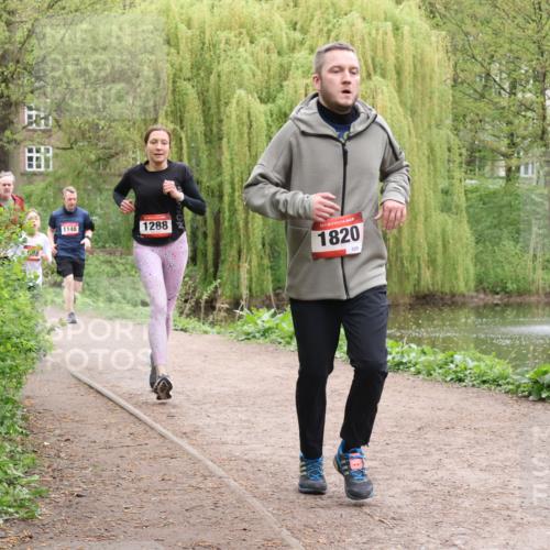 19.04.2026 - Hammer Lauf Lena Gebhardt http://msf.ph/oto/9560598 19.04.2026 12:41:03 Laufen 5588, 1148, 1288, 16, 1820, 329 meine-sportfotos.de
