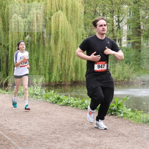 19.04.2026 - Hammer Lauf Lena Gebhardt http://msf.ph/oto/9560756 19.04.2026 12:43:16 Laufen 1585, 1786, 16, 947 meine-sportfotos.de