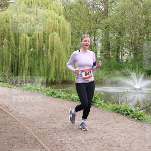 19.04.2026 - Hammer Lauf Lena Gebhardt http://msf.ph/oto/9560867 19.04.2026 12:45:02 Laufen 779, 16, 842 meine-sportfotos.de