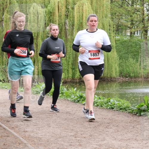 19.04.2026 - Hammer Lauf Lena Gebhardt http://msf.ph/oto/9560992 19.04.2026 12:46:49 Laufen 072, 56, 16, 1857 meine-sportfotos.de