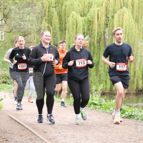 19.04.2026 - Hammer Lauf Lena Gebhardt http://msf.ph/oto/9561027 19.04.2026 12:47:18 Laufen 1322, 802, 713, 117 meine-sportfotos.de