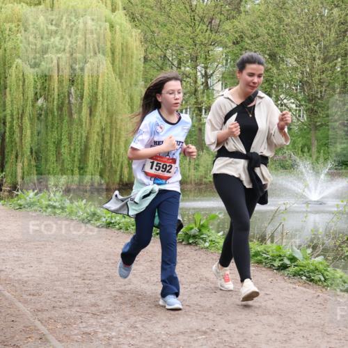 19.04.2026 - Hammer Lauf Lena Gebhardt http://msf.ph/oto/9561043 19.04.2026 12:47:31 Laufen 15921 meine-sportfotos.de