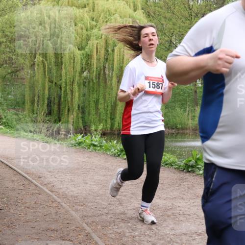 19.04.2026 - Hammer Lauf Lena Gebhardt http://msf.ph/oto/9561077 19.04.2026 12:48:07 Laufen 16, 1587, 16, 931 meine-sportfotos.de