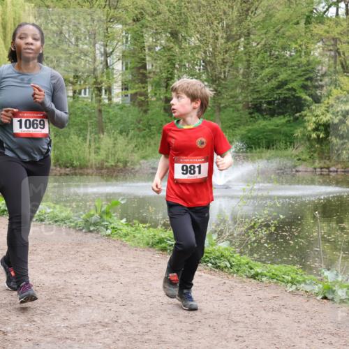 19.04.2026 - Hammer Lauf Lena Gebhardt http://msf.ph/oto/9561106 19.04.2026 12:48:38 Laufen 81, 16, 1069, 16, 981 meine-sportfotos.de
