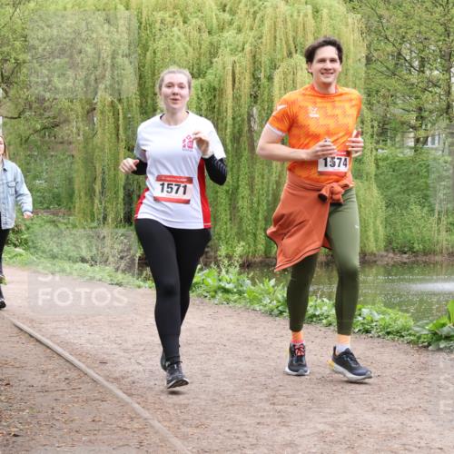 19.04.2026 - Hammer Lauf Lena Gebhardt http://msf.ph/oto/9561116 19.04.2026 12:48:43 Laufen 1571, 1574 meine-sportfotos.de