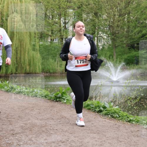 19.04.2026 - Hammer Lauf Lena Gebhardt http://msf.ph/oto/9561120 19.04.2026 12:48:50 Laufen 1573, 1757 meine-sportfotos.de