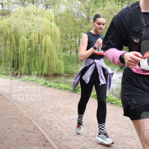 19.04.2026 - Hammer Lauf Lena Gebhardt http://msf.ph/oto/9561159 19.04.2026 12:49:41 Laufen 51, 16, 681 meine-sportfotos.de
