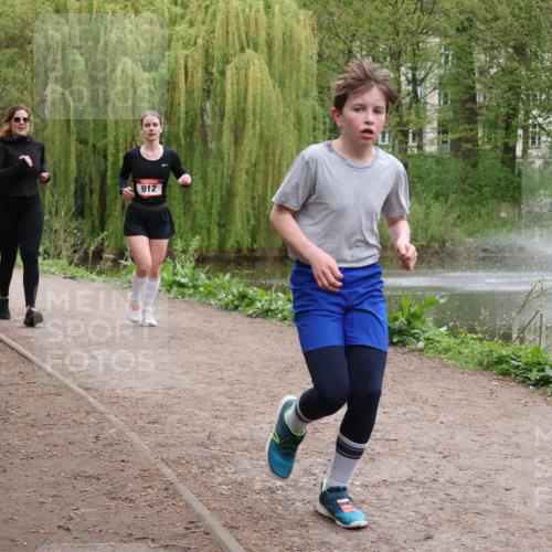 19.04.2026 - Hammer Lauf Lena Gebhardt http://msf.ph/oto/9561393 19.04.2026 12:56:24 Laufen 912 meine-sportfotos.de