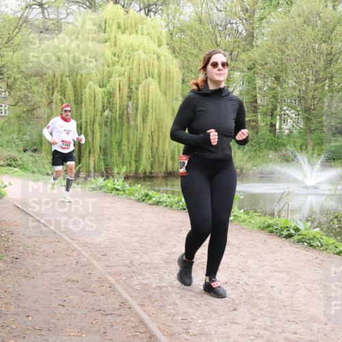 19.04.2026 - Hammer Lauf Lena Gebhardt http://msf.ph/oto/9561396 19.04.2026 12:56:27 Laufen 1103, 08 meine-sportfotos.de