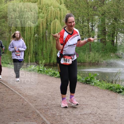 19.04.2026 - Hammer Lauf Lena Gebhardt http://msf.ph/oto/9561403 19.04.2026 12:56:39 Laufen 387, 1013, 1847, 161 meine-sportfotos.de