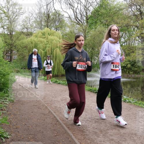 19.04.2026 - Hammer Lauf Lena Gebhardt http://msf.ph/oto/9561408 19.04.2026 12:56:42 Laufen 387, 412, 1013, 1847 meine-sportfotos.de