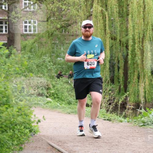 19.04.2026 - Hammer Lauf Lena Gebhardt http://msf.ph/oto/9561534 19.04.2026 13:03:40 Laufen 2025, 16, 620, 159 meine-sportfotos.de
