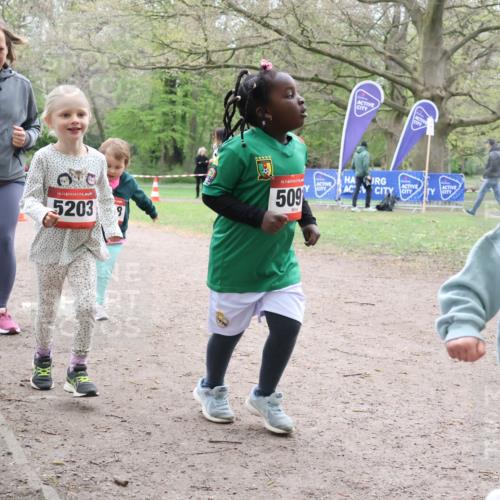 19.04.2026 - Hammer Lauf Lena Gebhardt http://msf.ph/oto/9561921 19.04.2026 09:02:08 Laufen 16, 5203, 16, 509, 16, 5084 meine-sportfotos.de