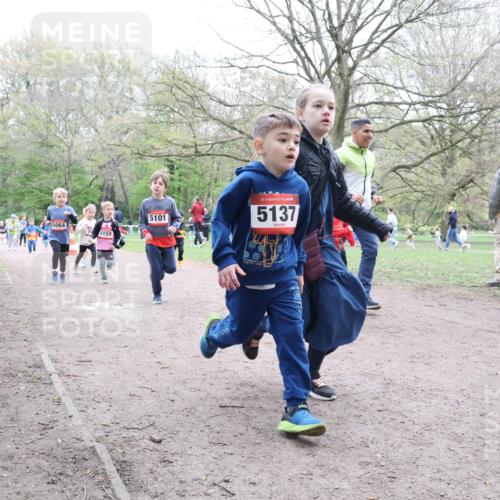 19.04.2026 - Hammer Lauf Lena Gebhardt http://msf.ph/oto/9562079 19.04.2026 09:11:19 Laufen 5064, 5159, 5101, 16, 5137 meine-sportfotos.de