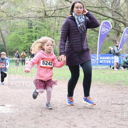 19.04.2026 - Hammer Lauf Lena Gebhardt http://msf.ph/oto/9562153 19.04.2026 09:11:50 Laufen 5136, 16, 5242 meine-sportfotos.de