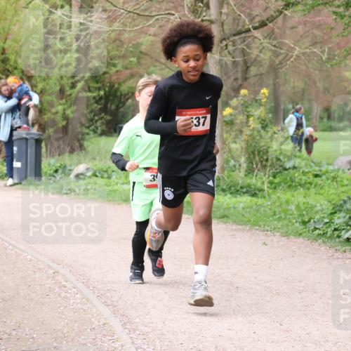 19.04.2026 - Hammer Lauf Lena Gebhardt http://msf.ph/oto/9562315 19.04.2026 09:24:38 Laufen 39, 16, 537 meine-sportfotos.de