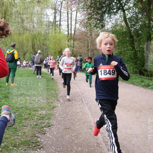 19.04.2026 - Hammer Lauf Lena Gebhardt http://msf.ph/oto/9562552 19.04.2026 09:26:17 Laufen 1864, 917, 16, 1849 meine-sportfotos.de