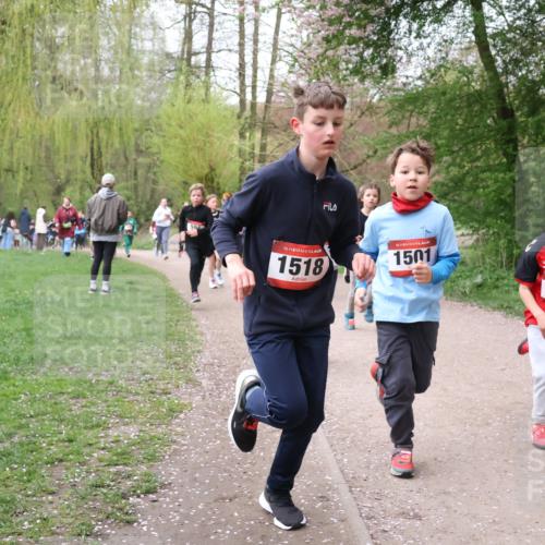 19.04.2026 - Hammer Lauf Lena Gebhardt http://msf.ph/oto/9562643 19.04.2026 09:26:43 Laufen 59, 16, 1518, 1501, 1463, 1421 meine-sportfotos.de