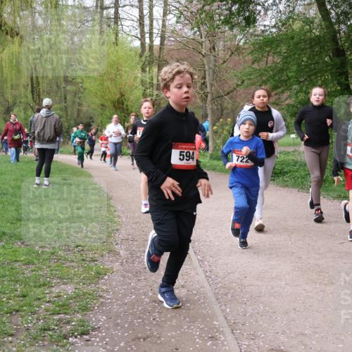 19.04.2026 - Hammer Lauf Lena Gebhardt http://msf.ph/oto/9562650 19.04.2026 09:26:45 Laufen 185, 16, 594, 722, 886 meine-sportfotos.de
