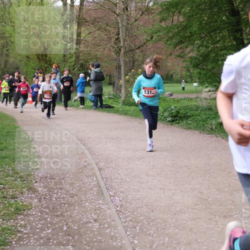 19.04.2026 - Hammer Lauf Lena Gebhardt http://msf.ph/oto/9562783 19.04.2026 09:27:19 Laufen 873, 892, 811, 1779, 1326, 131, 1406 meine-sportfotos.de