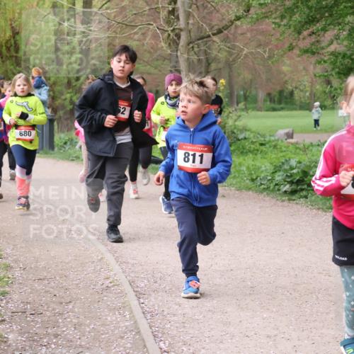 19.04.2026 - Hammer Lauf Lena Gebhardt http://msf.ph/oto/9562797 19.04.2026 09:27:25 Laufen 1327, 1363, 880, 52, 16, 811, 35, 16, 892 meine-sportfotos.de