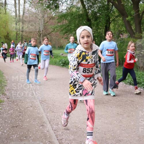 19.04.2026 - Hammer Lauf Lena Gebhardt http://msf.ph/oto/9562870 19.04.2026 09:27:56 Laufen 1505, 1508, 54, 16, 852, 1496 meine-sportfotos.de