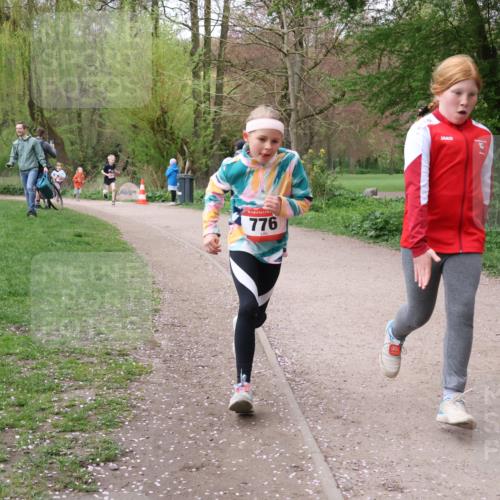 19.04.2026 - Hammer Lauf Lena Gebhardt http://msf.ph/oto/9562961 19.04.2026 09:28:52 Laufen 776 meine-sportfotos.de