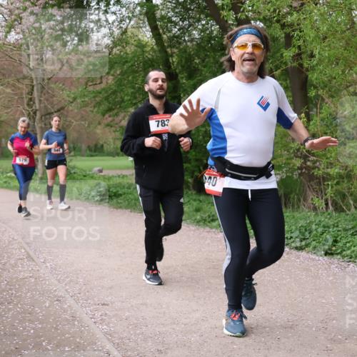 19.04.2026 - Hammer Lauf Lena Gebhardt http://msf.ph/oto/9563740 19.04.2026 10:12:48 Laufen 579, 544, 783, 40 meine-sportfotos.de
