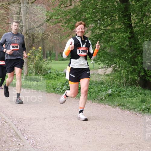 19.04.2026 - Hammer Lauf Lena Gebhardt http://msf.ph/oto/9563813 19.04.2026 10:13:20 Laufen 941, 1279, 1721, 1691, 1290 meine-sportfotos.de
