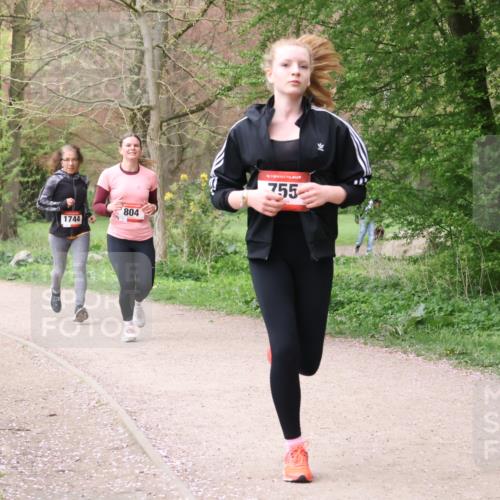 19.04.2026 - Hammer Lauf Lena Gebhardt http://msf.ph/oto/9563921 19.04.2026 10:14:08 Laufen 1744, 804, 16, 755 meine-sportfotos.de