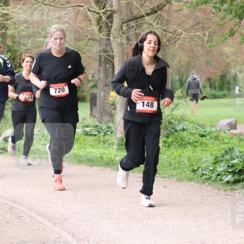 19.04.2026 - Hammer Lauf Lena Gebhardt http://msf.ph/oto/9564054 19.04.2026 10:15:51 Laufen 798, 798, 446, 233, 720, 148 meine-sportfotos.de