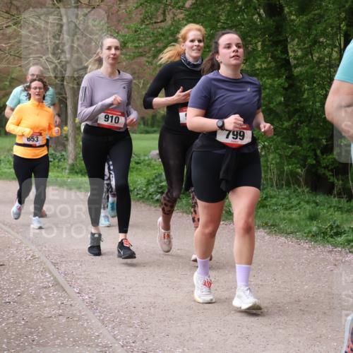 19.04.2026 - Hammer Lauf Lena Gebhardt http://msf.ph/oto/9564129 19.04.2026 10:16:42 Laufen 1830, 653, 910, 799, 16, 871 meine-sportfotos.de