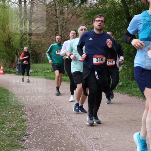 19.04.2026 - Hammer Lauf Lena Gebhardt http://msf.ph/oto/9564310 19.04.2026 10:19:04 Laufen 206, 176, 16, 310, 748, 16, 186, 210 meine-sportfotos.de