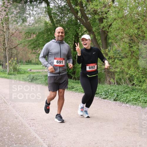 19.04.2026 - Hammer Lauf Lena Gebhardt http://msf.ph/oto/9564428 19.04.2026 10:21:33 Laufen 16, 691, 692 meine-sportfotos.de