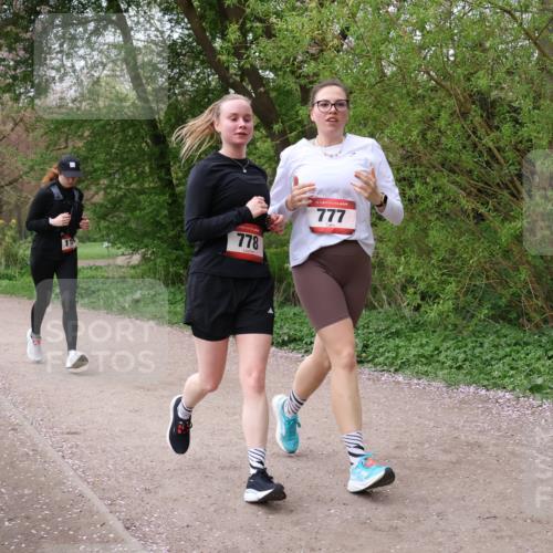 19.04.2026 - Hammer Lauf Lena Gebhardt http://msf.ph/oto/9564511 19.04.2026 10:23:42 Laufen 11, 778, 16, 777 meine-sportfotos.de