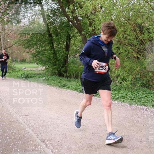 19.04.2026 - Hammer Lauf Lena Gebhardt http://msf.ph/oto/9564926 19.04.2026 10:39:49 Laufen 994, 252 meine-sportfotos.de