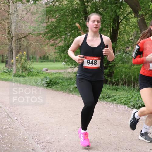 19.04.2026 - Hammer Lauf Lena Gebhardt http://msf.ph/oto/9565032 19.04.2026 10:42:00 Laufen 477, 16, 948, 16, 279 meine-sportfotos.de